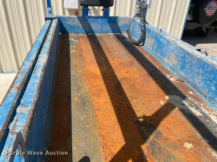 image for item NY9813 Genie GS-2632  scissor lift