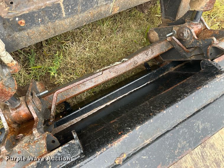 image for item OC9485 2012 New Holland L220  skid steer loader