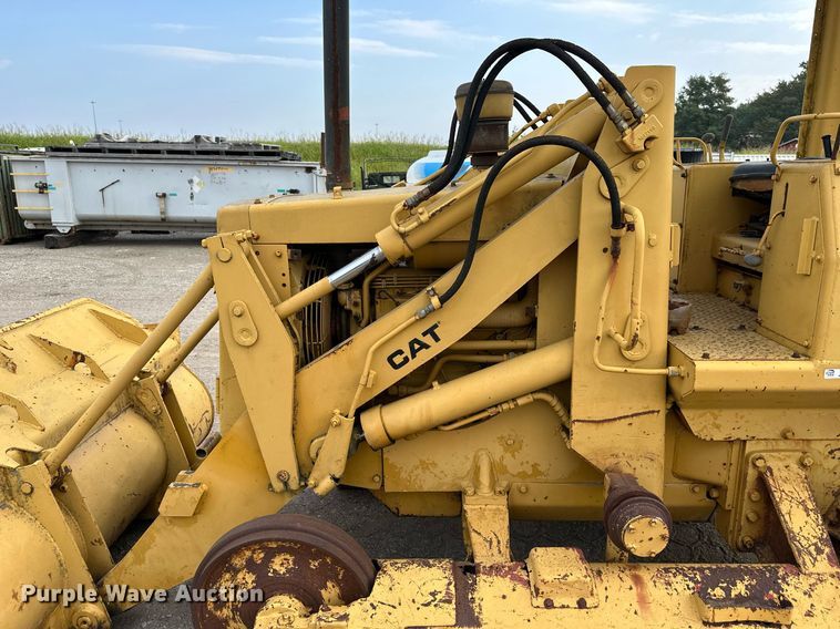 image for item OF9015 1978 Caterpillar 931  track loader
