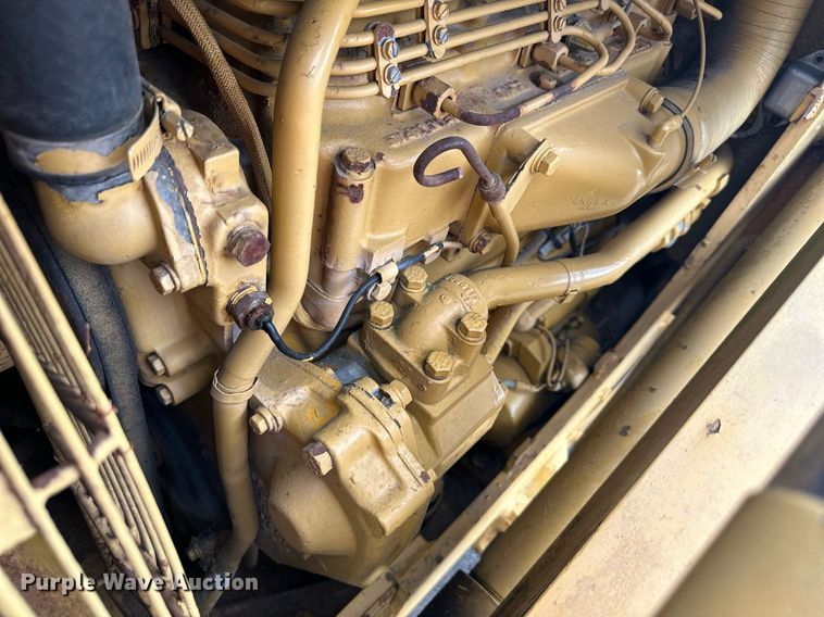 image for item OF9015 1978 Caterpillar 931  track loader