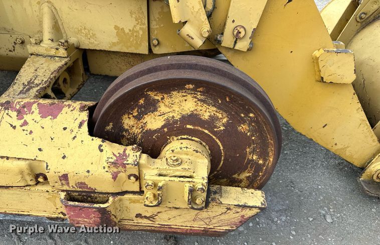 image for item OF9015 1978 Caterpillar 931  track loader