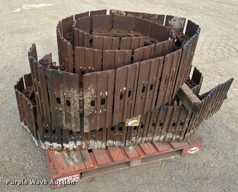 image for item OF9015 1978 Caterpillar 931  track loader