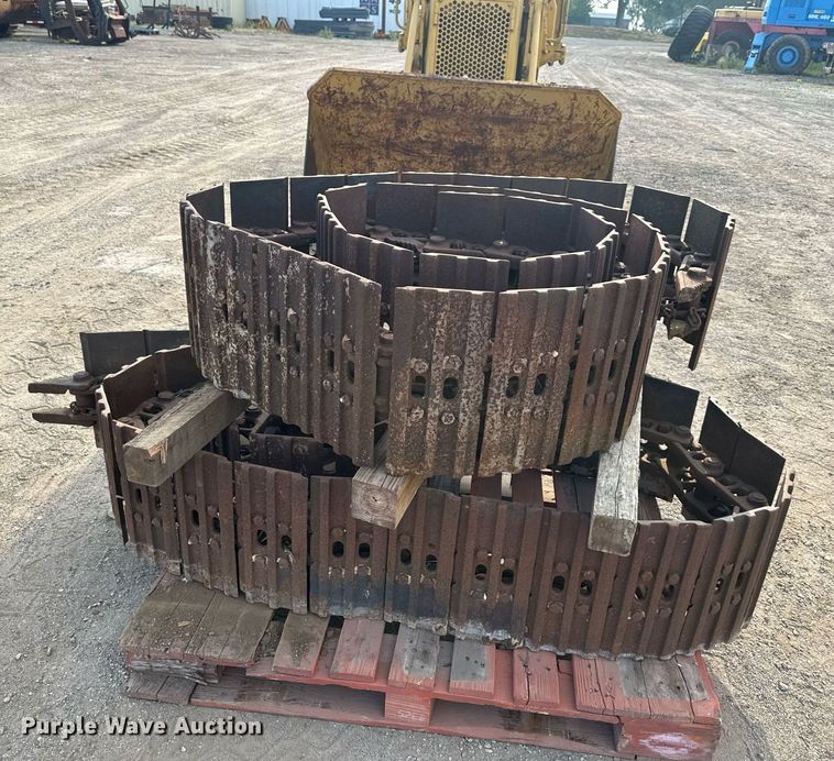 image for item OF9015 1978 Caterpillar 931  track loader