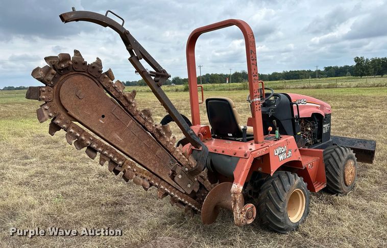image for item OG9237 2005 Ditch Witch RT40  trencher