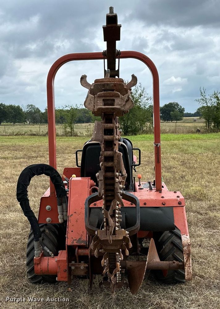 image for item OG9237 2005 Ditch Witch RT40  trencher