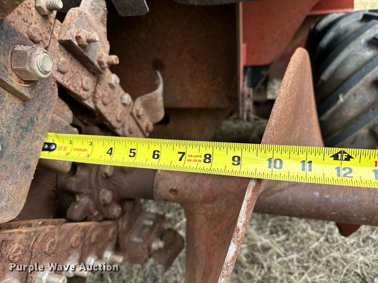 image for item OG9237 2005 Ditch Witch RT40  trencher