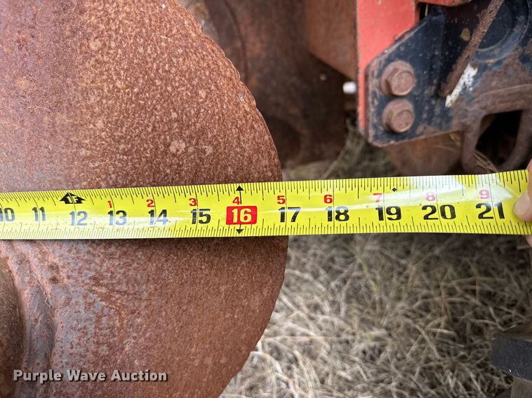 image for item OG9237 2005 Ditch Witch RT40  trencher