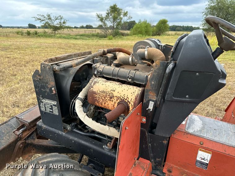 image for item OG9237 2005 Ditch Witch RT40  trencher