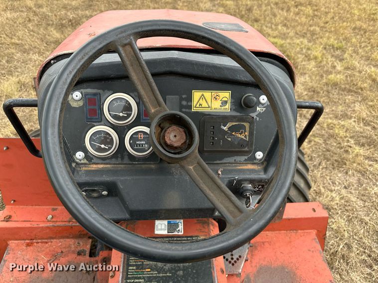 image for item OG9237 2005 Ditch Witch RT40  trencher