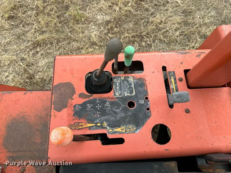 image for item OG9237 2005 Ditch Witch RT40  trencher