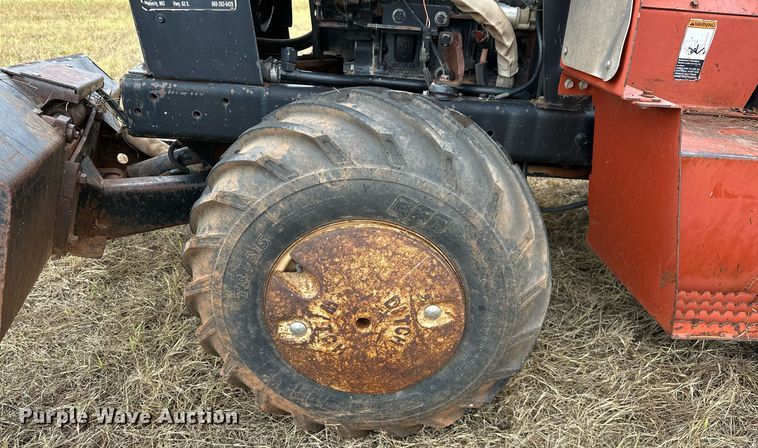 image for item OG9237 2005 Ditch Witch RT40  trencher