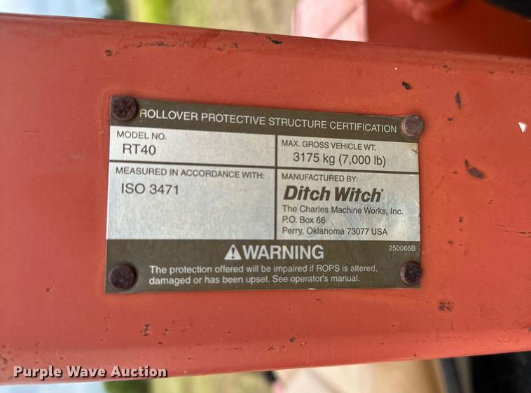 image for item OG9237 2005 Ditch Witch RT40  trencher