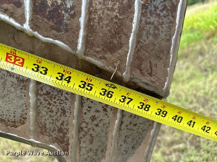 image for item OG9238 2007 Ditch Witch 420SX  cable plow