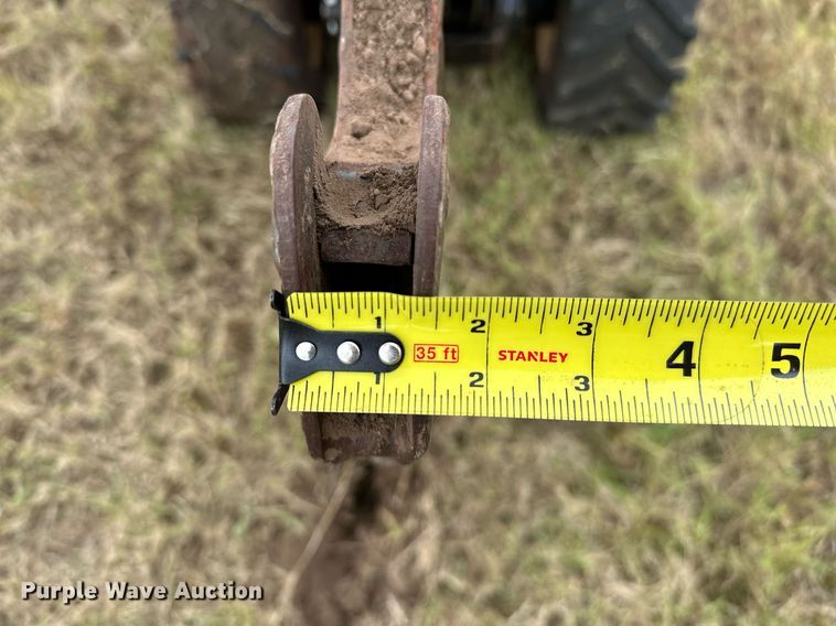 image for item OG9238 2007 Ditch Witch 420SX  cable plow