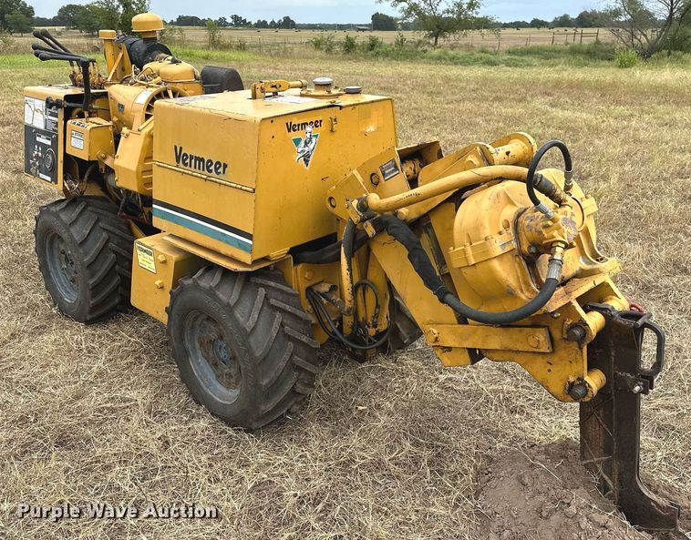 image for item OG9239 1986 Vermeer  LM-35 cable plow