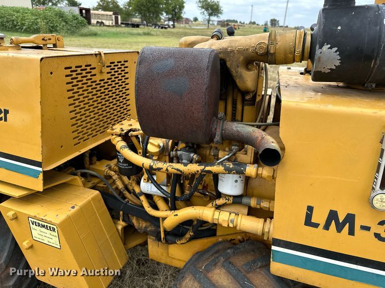 image for item OG9239 1986 Vermeer  LM-35 cable plow