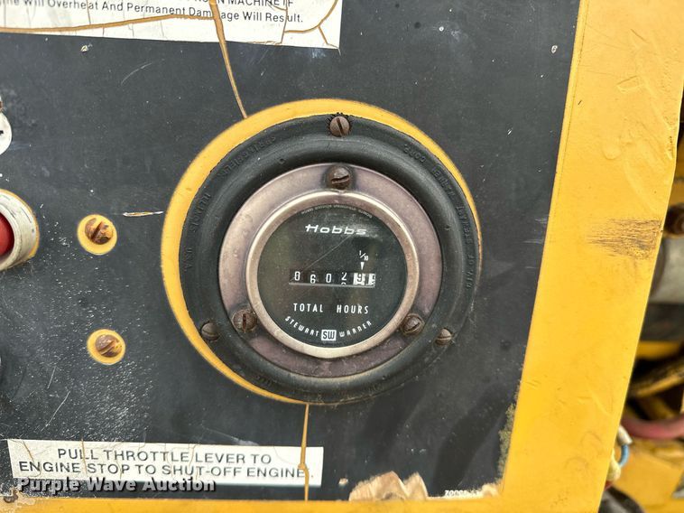 image for item OG9239 1986 Vermeer  LM-35 cable plow