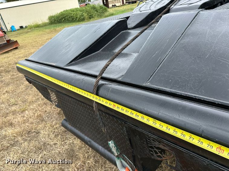 image for item OG9240 2003 Ford F750  winch truck