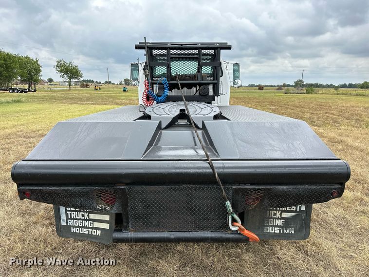 image for item OG9240 2003 Ford F750  winch truck