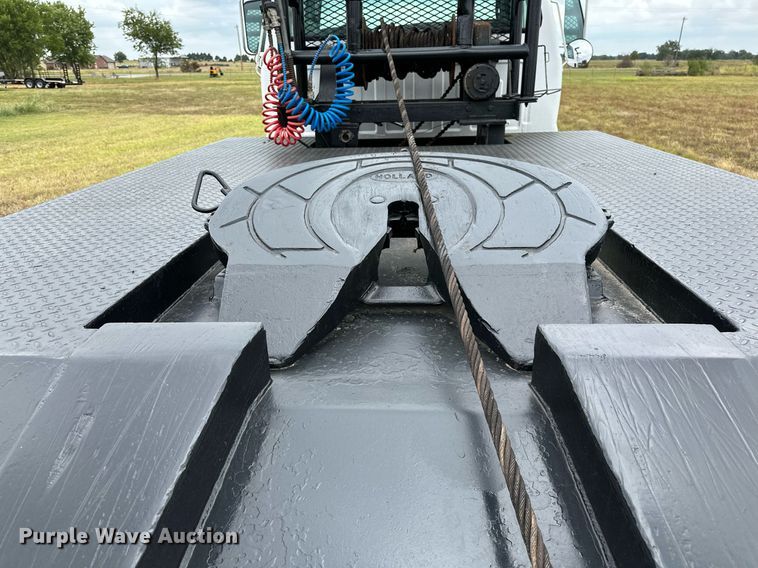 image for item OG9240 2003 Ford F750  winch truck