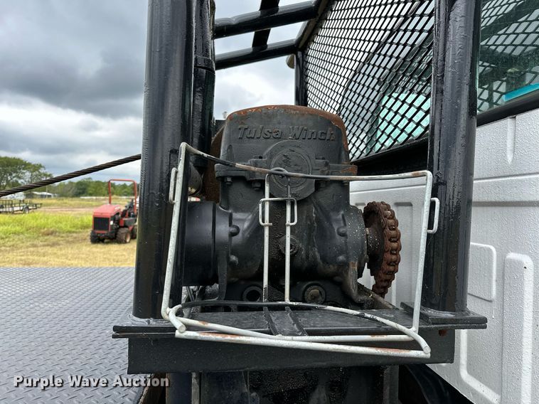 image for item OG9240 2003 Ford F750  winch truck