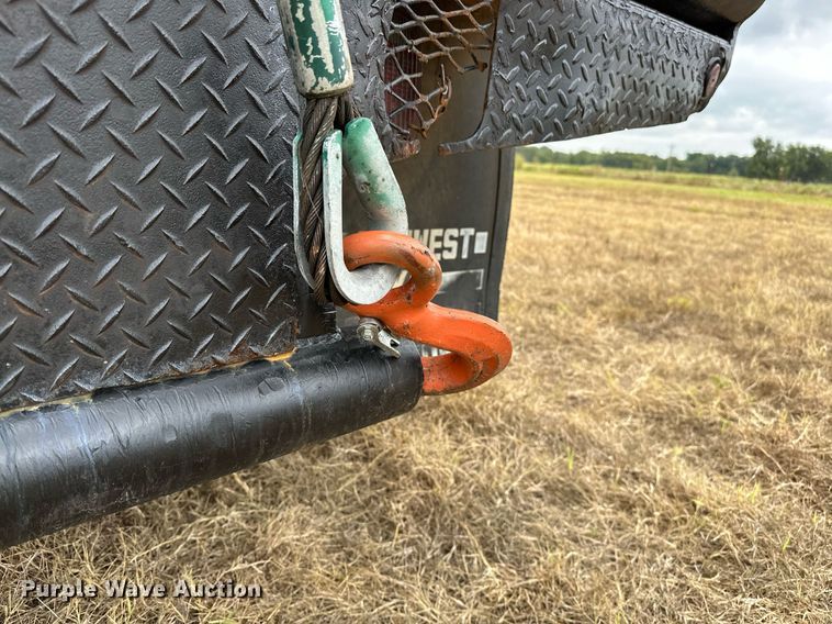 image for item OG9240 2003 Ford F750  winch truck