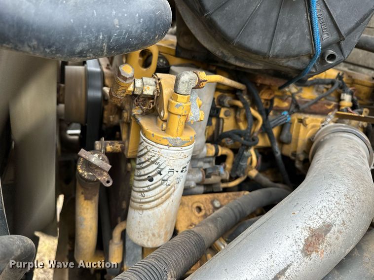 image for item OG9240 2003 Ford F750  winch truck