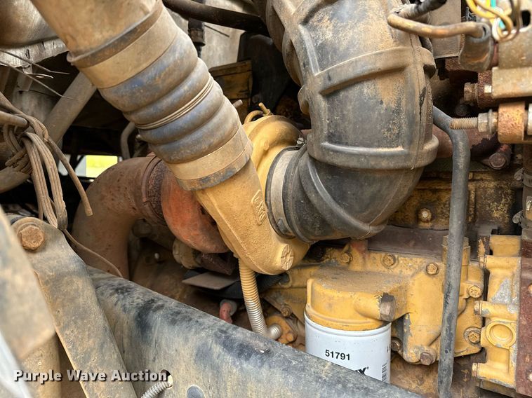 image for item OG9240 2003 Ford F750  winch truck