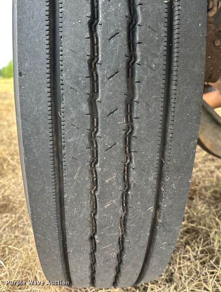 image for item OG9240 2003 Ford F750  winch truck