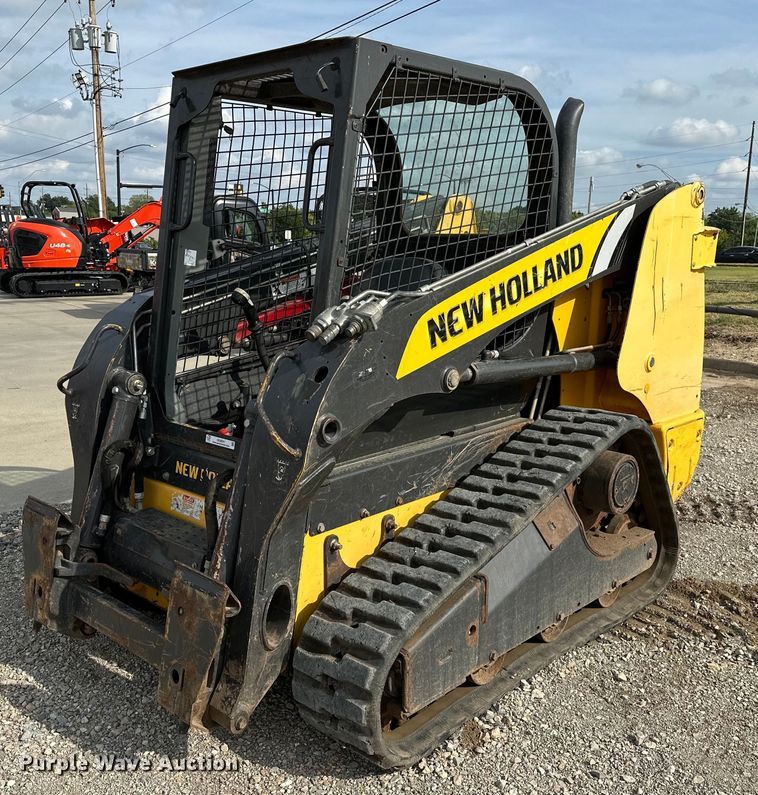 image for item OG9241 2014 New Holland C227  tracked skid steer loader