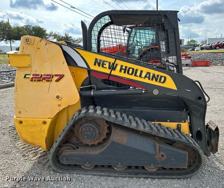 image for item OG9241 2014 New Holland C227  tracked skid steer loader