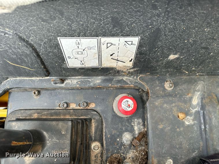 image for item OG9241 2014 New Holland C227  tracked skid steer loader