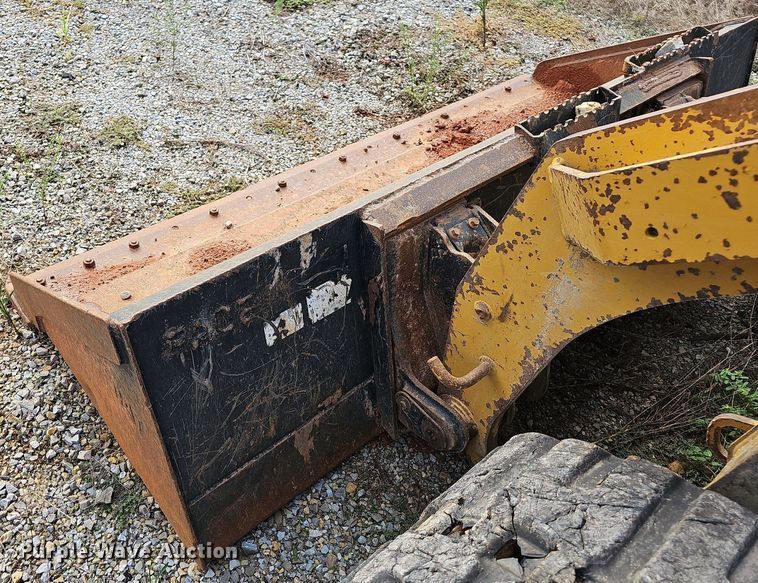 image for item OG9329 2016 Caterpillar 289D  tracked skid steer loader