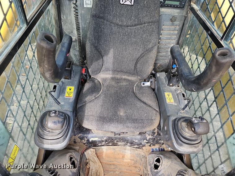 image for item OG9329 2016 Caterpillar 289D  tracked skid steer loader