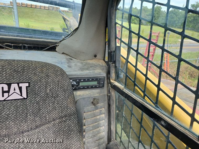 image for item OG9329 2016 Caterpillar 289D  tracked skid steer loader