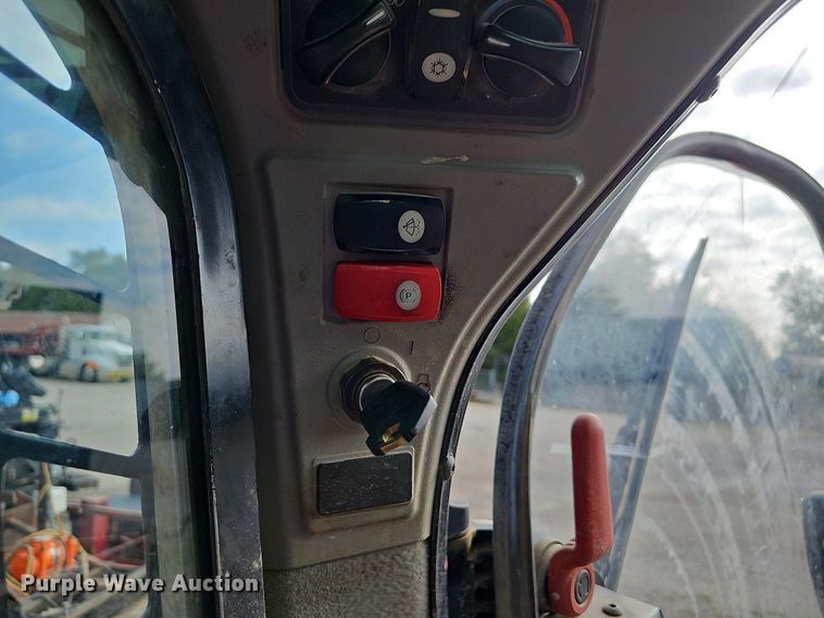 image for item OG9329 2016 Caterpillar 289D  tracked skid steer loader