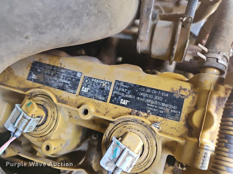 image for item OG9329 2016 Caterpillar 289D  tracked skid steer loader