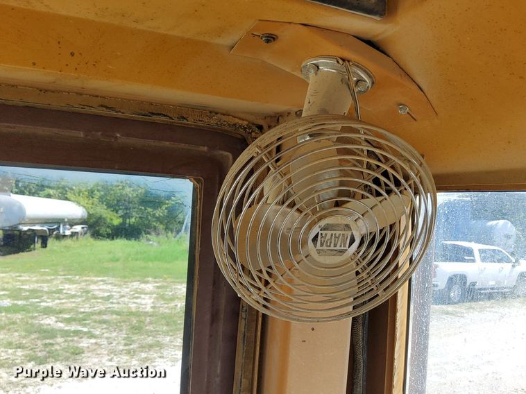 image for item OG9331 1994 Case 721B  wheel loader