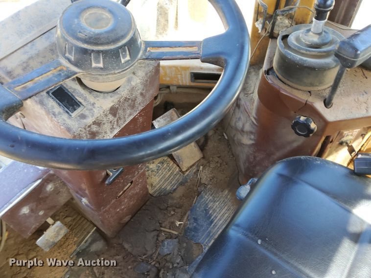 image for item OG9331 1994 Case 721B  wheel loader