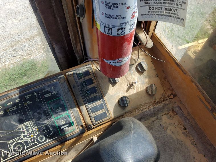 image for item OG9331 1994 Case 721B  wheel loader