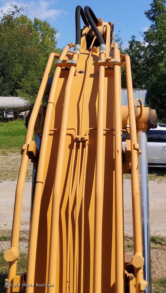 image for item OG9332 2005 Case CX160  excavator