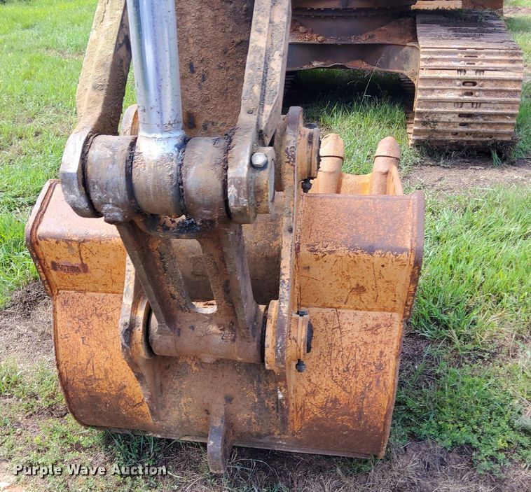 image for item OG9332 2005 Case CX160  excavator