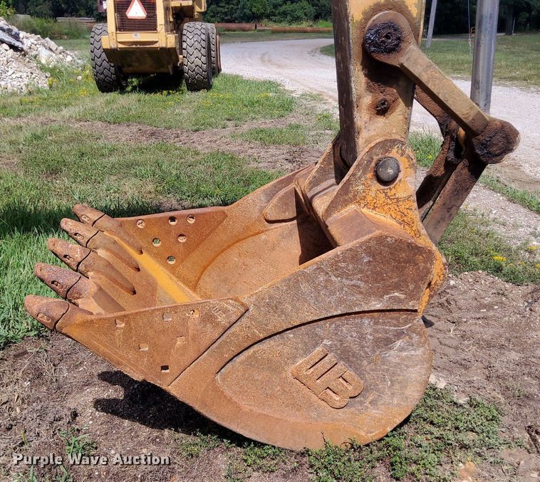 image for item OG9332 2005 Case CX160  excavator