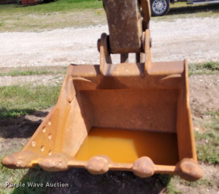 image for item OG9332 2005 Case CX160  excavator