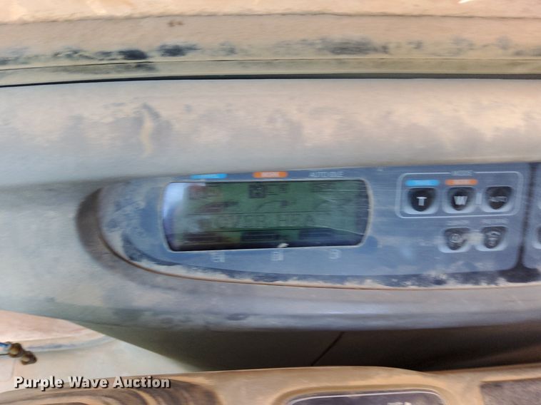 image for item OG9332 2005 Case CX160  excavator