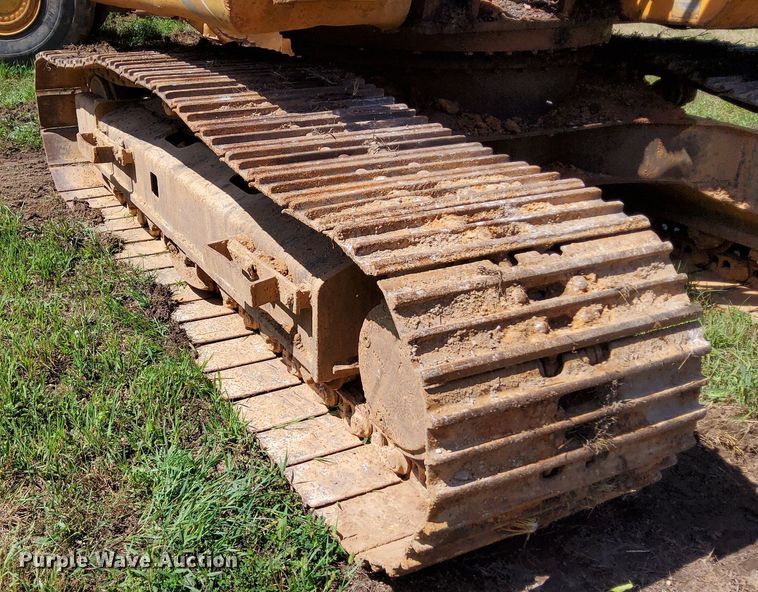 image for item OG9332 2005 Case CX160  excavator