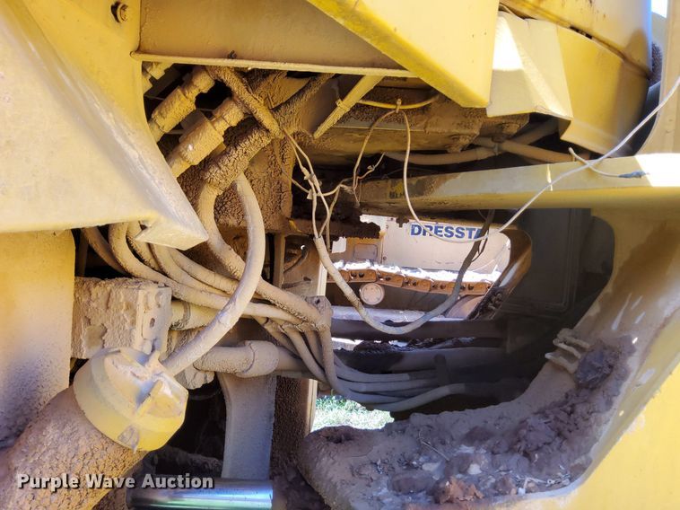 image for item OG9333 1982 Caterpillar 980C  wheel loader