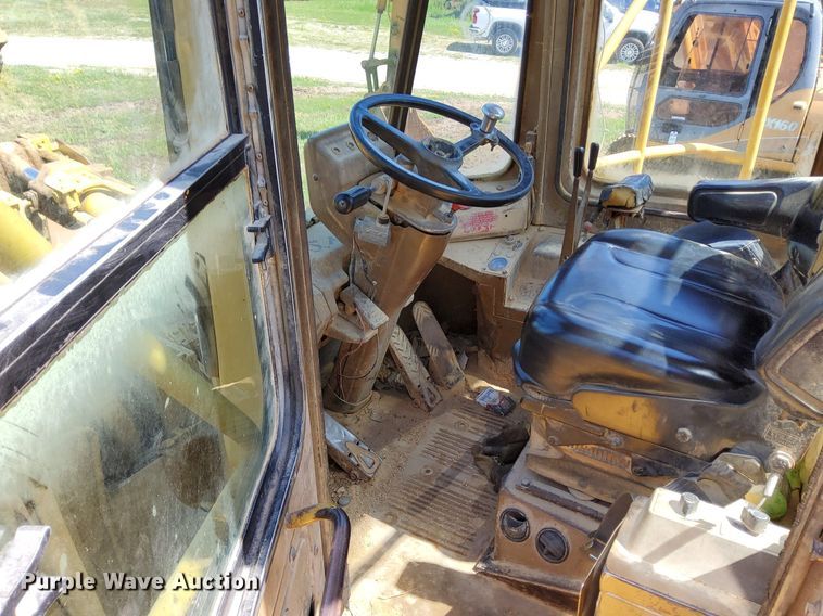 image for item OG9333 1982 Caterpillar 980C  wheel loader