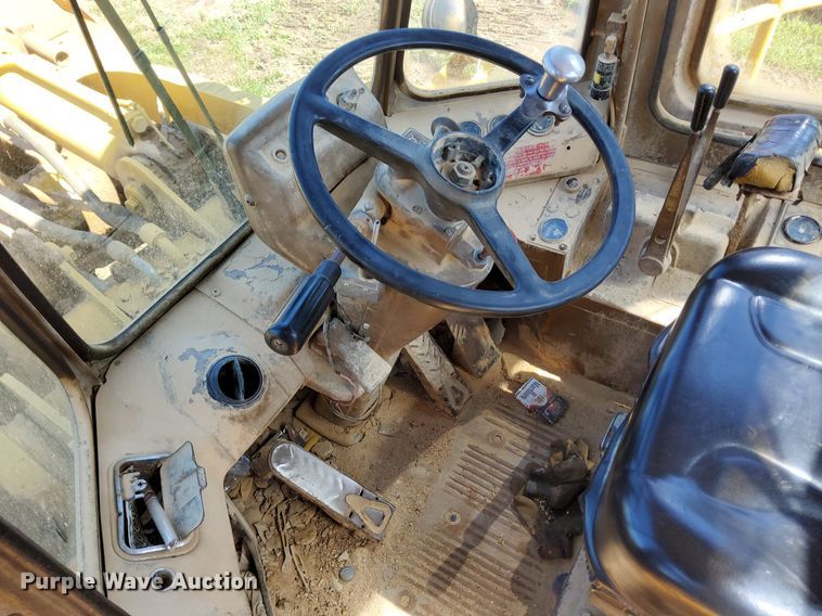 image for item OG9333 1982 Caterpillar 980C  wheel loader