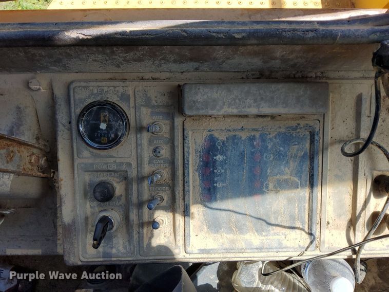 image for item OG9333 1982 Caterpillar 980C  wheel loader